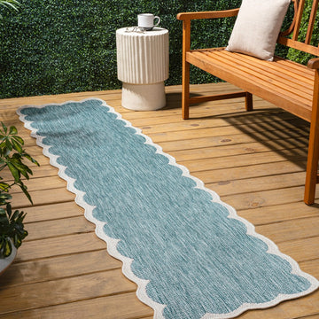 Alice Classic Cottage Two-tone Scalloped Indoor/Outdoor Area Rug